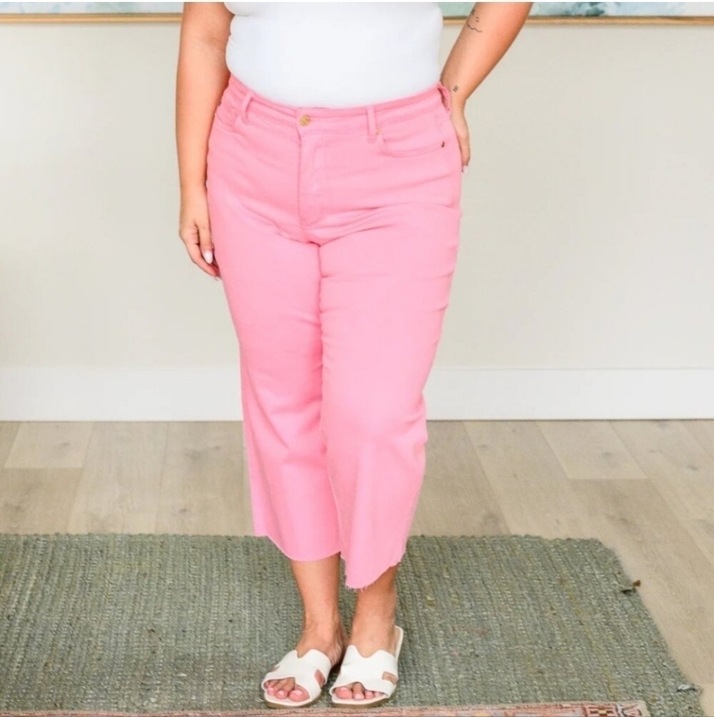 Judy Blue Pink Lisa High Rise Control Top Wide Leg Crop Jeans Size 13 / 31